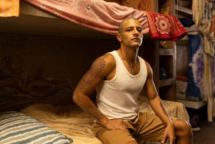 ‘As pessoas me perguntam se estou de calcinha’, diz ator de ‘Tremembé’