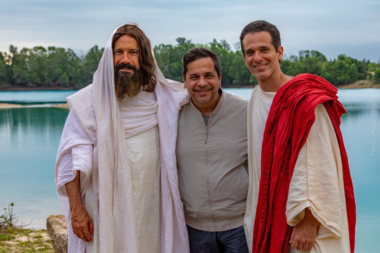 A experiência de Caco Ciocler, judeu, ao viver Jesus em filme espírita