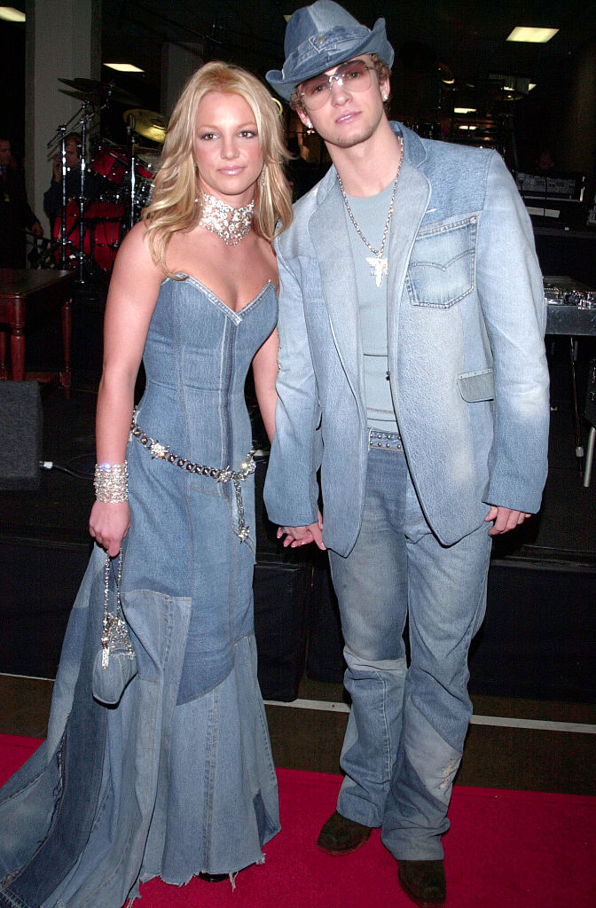 Britney Spears e Justin Timberlake: o ic&ocirc;nico e inesquec&iacute;vel look 