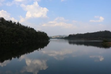 Represa Paulo de Paiva Castro, parte do sistema Cantareira, construída pela Sabesp