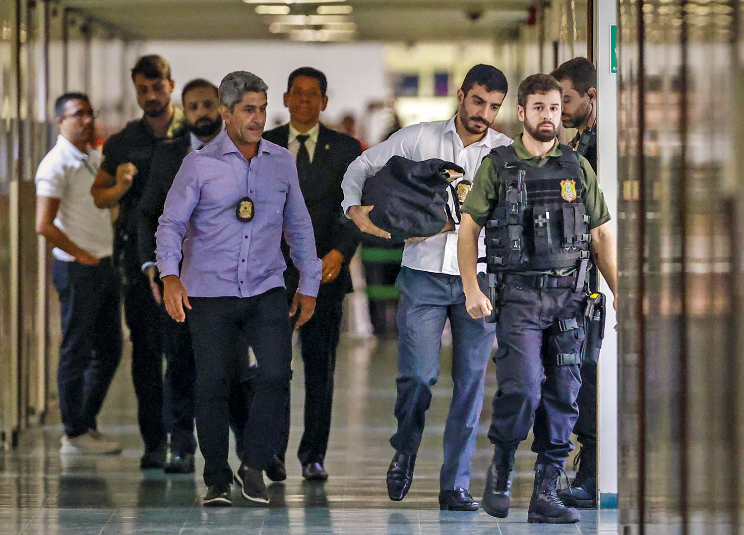 BATIDAS - Pol&iacute;cia Federal: buscas em gabinetes de parlamentares