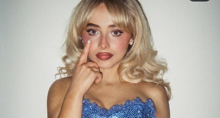 Qual tendência de unhas, preferida de Sabrina Carpenter e Dua Lipa, continuará forte em 2026?