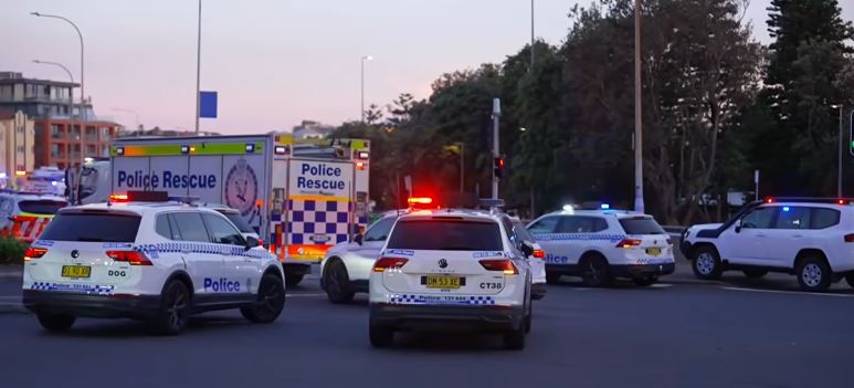 Atiradores matam ao menos 16 pessoas em celebração judaica na Austrália