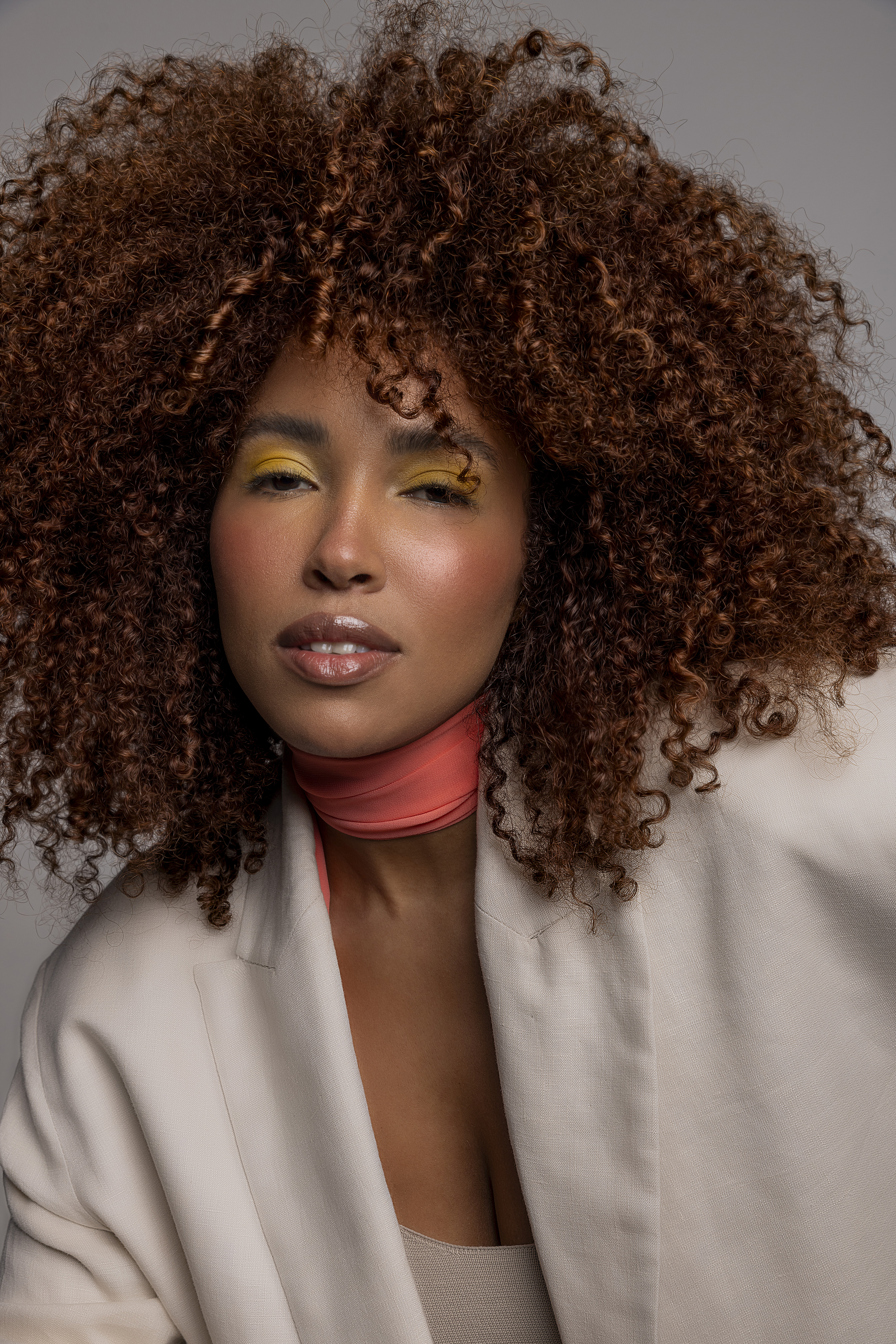 Modelo Angela Souza (Mega Model Brasil) Hair Celso Kamura / Make Roosevelt Vanini