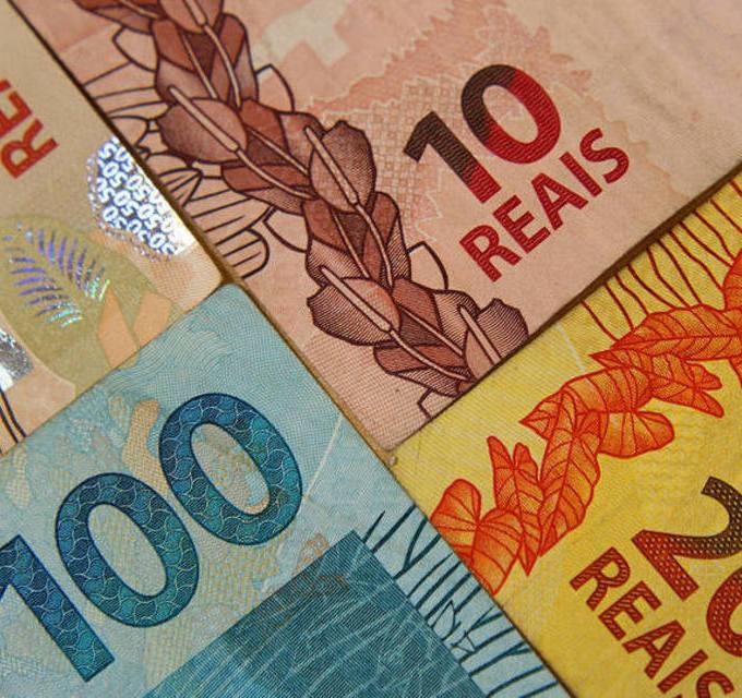 Bets avançam e pioram a vida até de quem ganha mais, mostra pesquisa da CNC