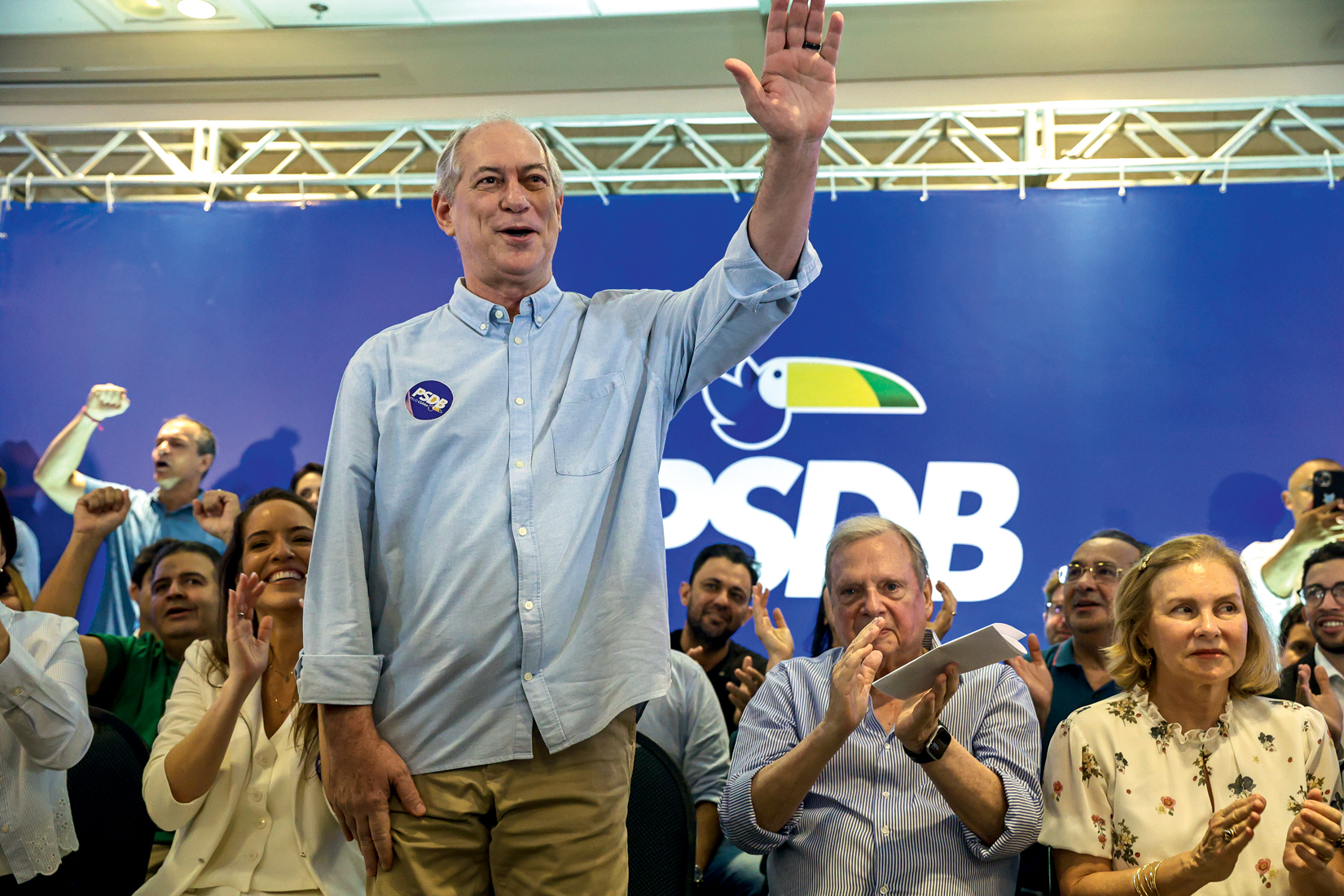 ASCENS&Atilde;O - Ciro Gomes: de volta ao PSDB, o ex-ministro lidera pesquisas