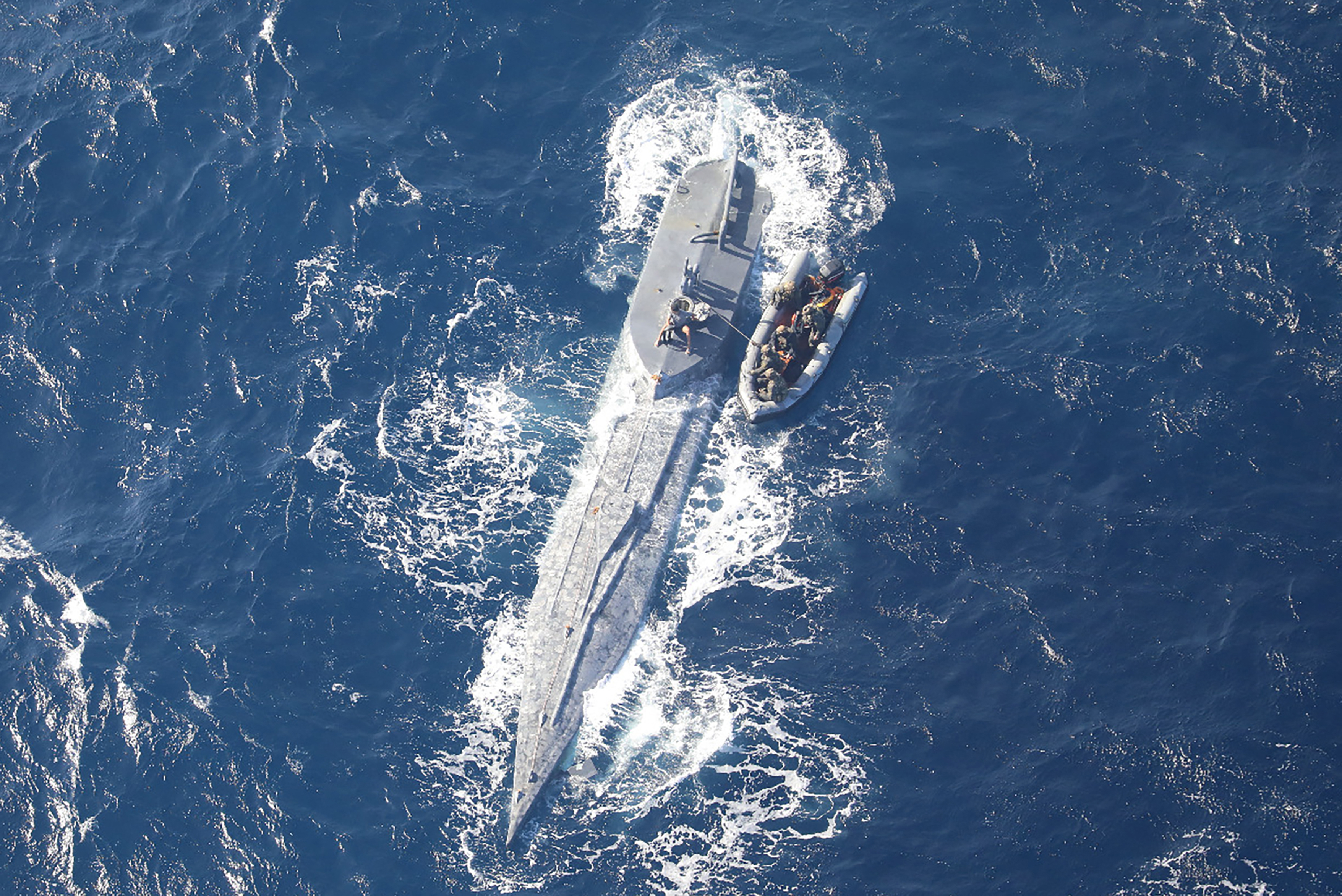 Portugal apreende submarino com nove toneladas de cocaína vindo da América Latina