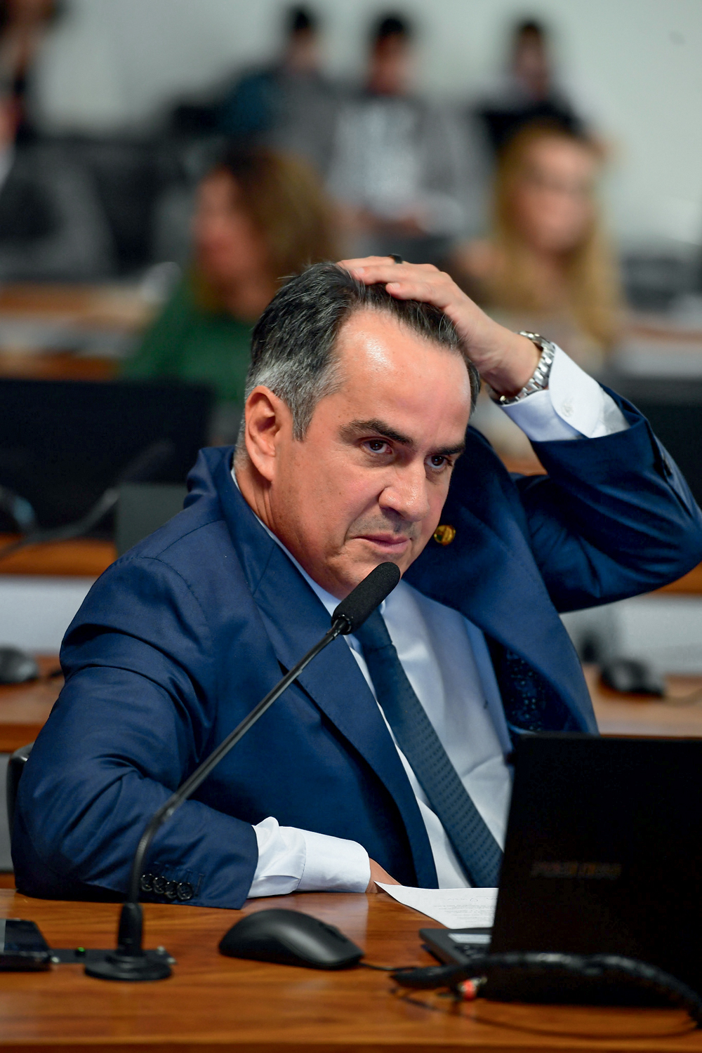 Como aliados de Ciro Nogueira viram novos detalhes de proximidade do dirigente com Vorcaro