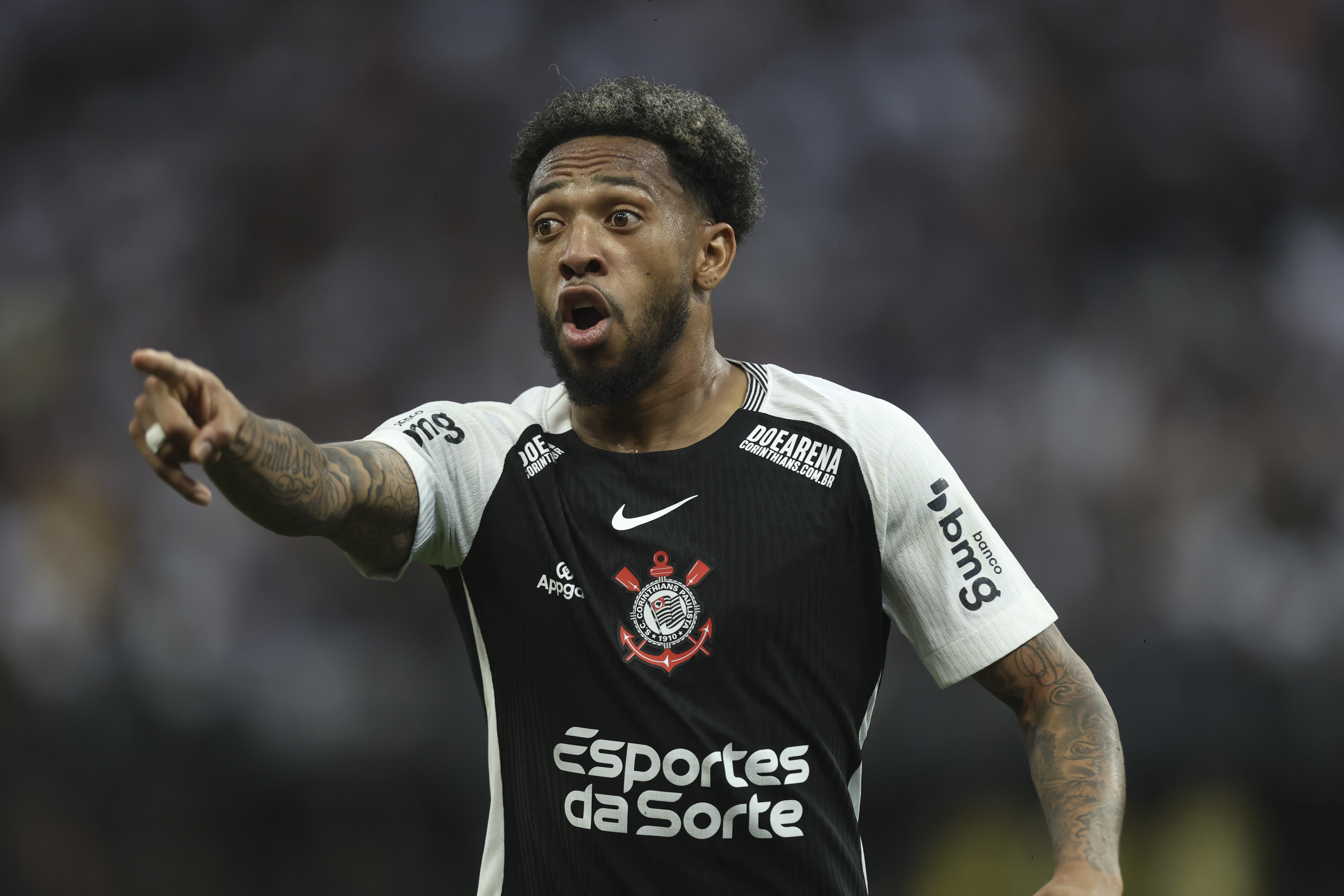 Por que o Corinthians negou ter participado da Libertadores de 2025 em processo envolvendo Martínez?