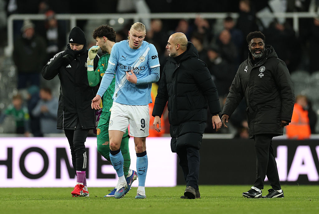 Guardiola defende Haaland e cobra melhora coletiva do City para garantir vaga na Champions