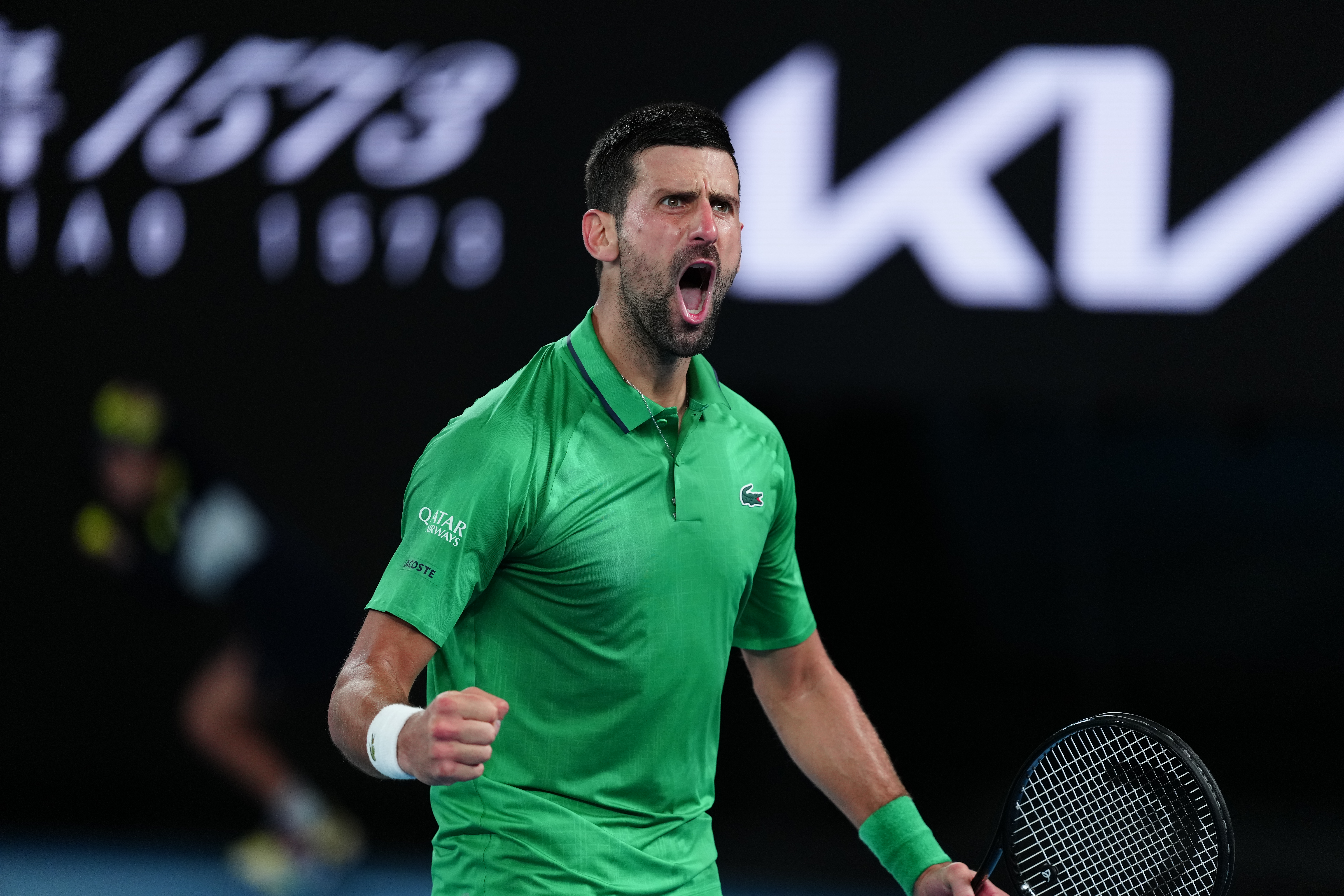 Após batalha com Sinner, Djokovic volta à decisão de Grand Slam contra Alcaraz no Australian Open