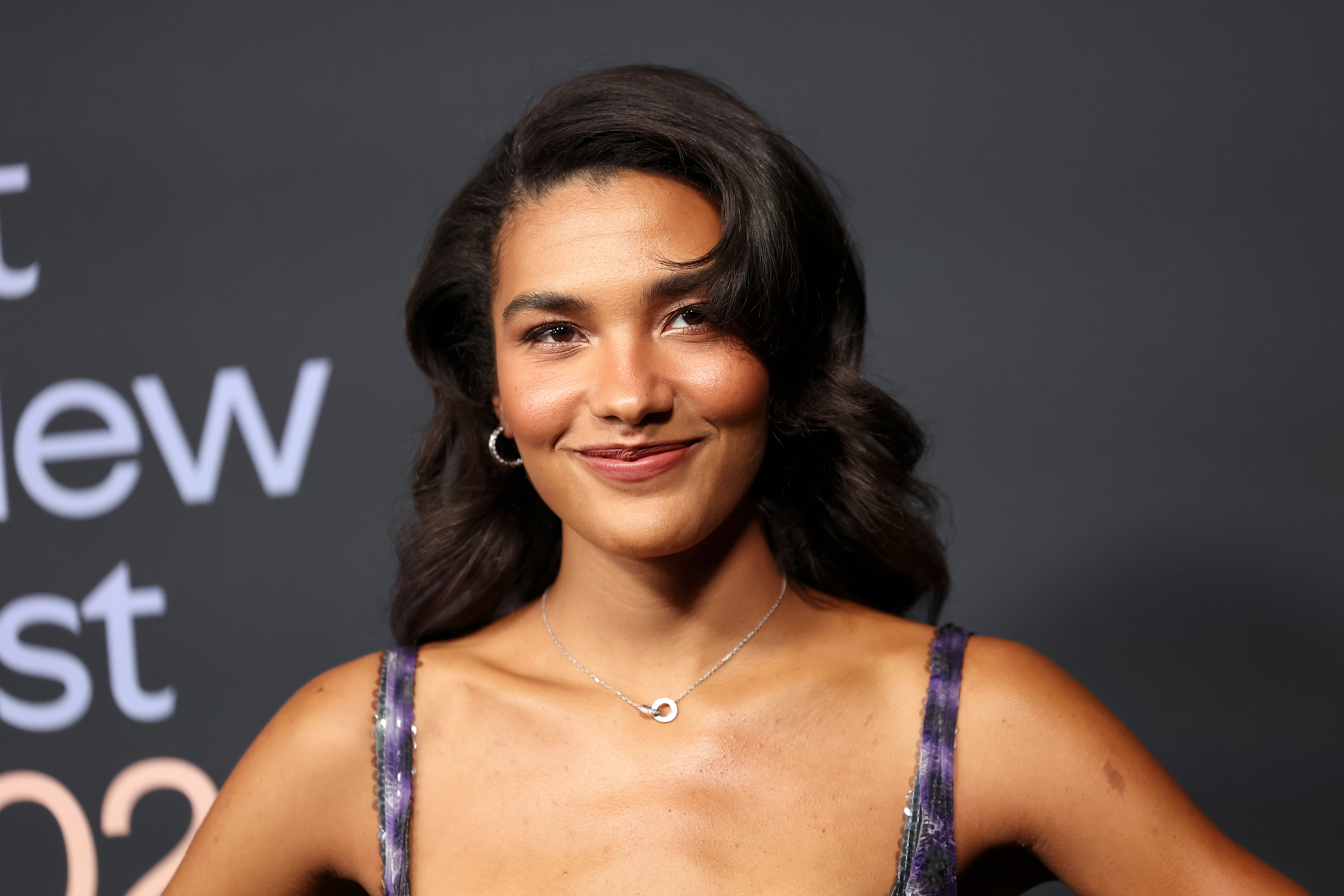 Olivia Dean: favorita no Grammy e amante do Brasil