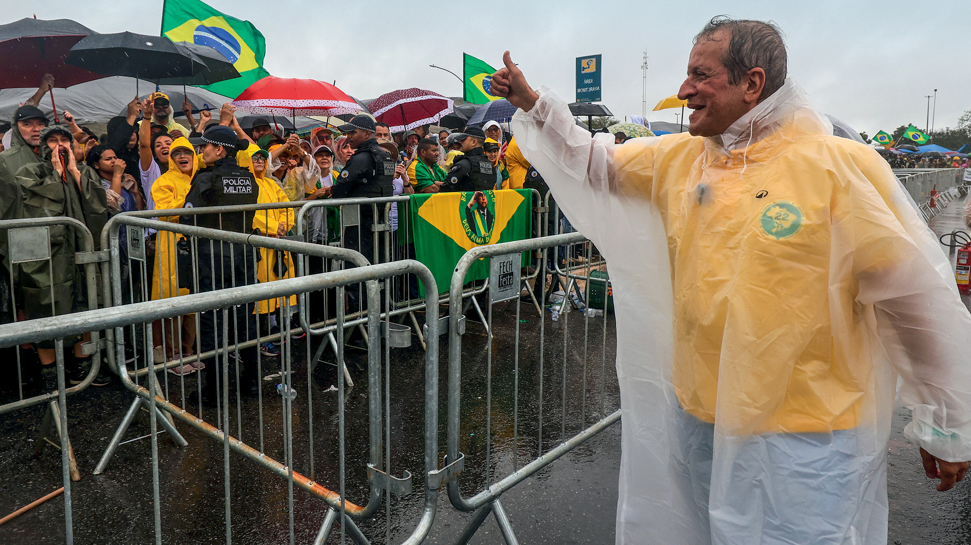 PLANOS -&ensp;Valdemar Costa Neto: &ldquo;Ele vai ser, no futuro, o nosso presidente da Rep&uacute;blica&rdquo;