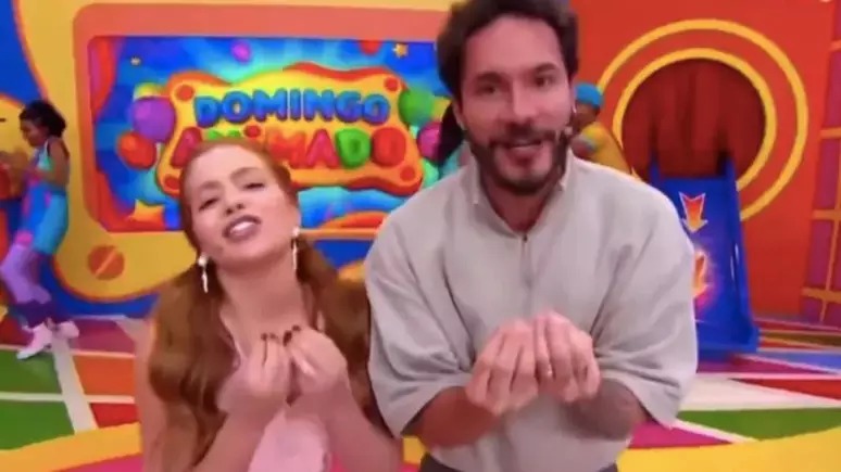As tarefas humilhantes do reality de Viih Tube com funcionários