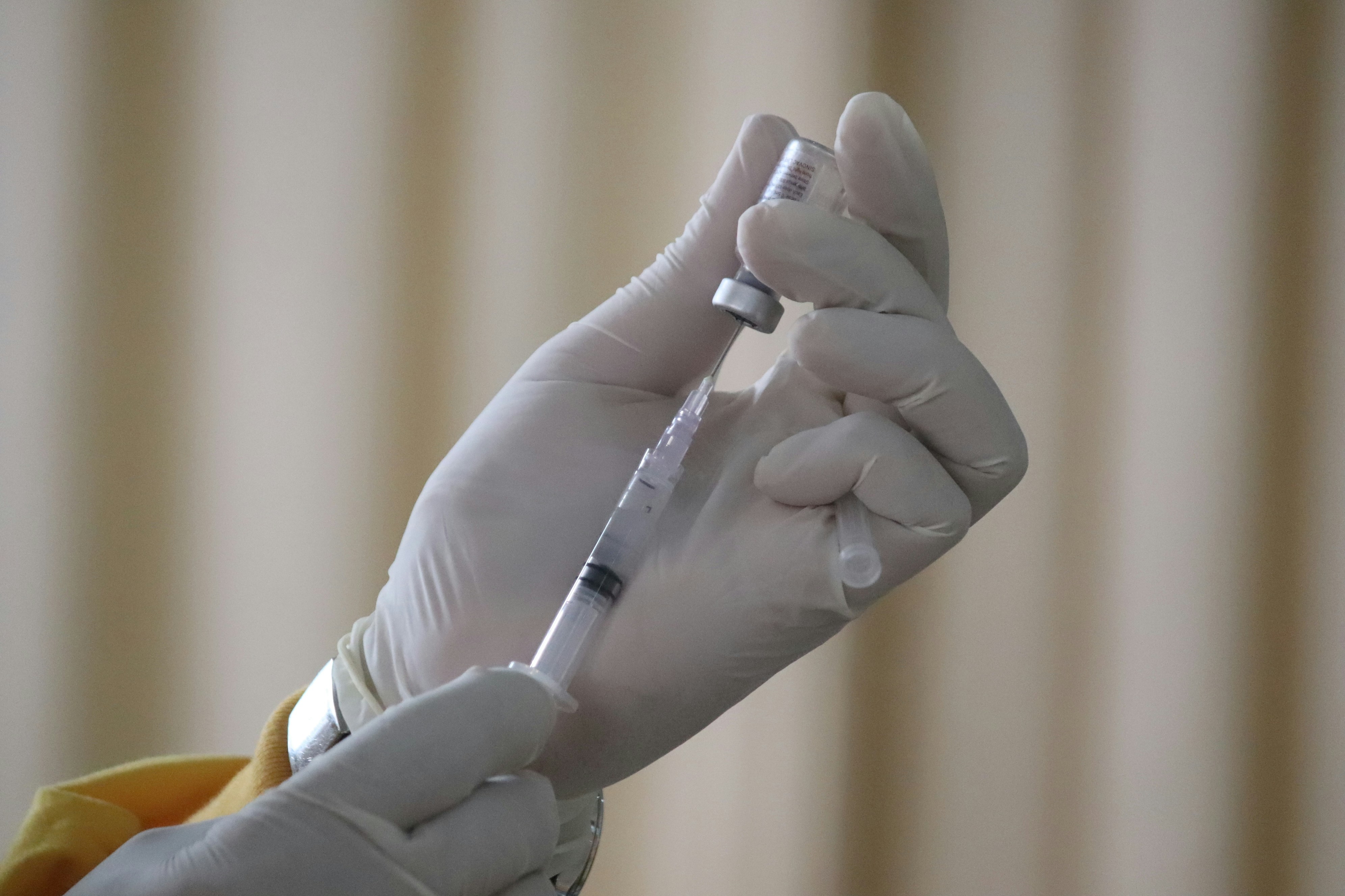 Guerra contra a ciência: O risco global da nova política vacinal dos EUA