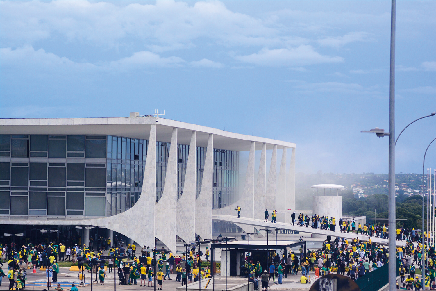 SEM ANISTIA -&ensp;O tumulto do 8 de Janeiro: tentativa de diminuir as tens&otilde;es