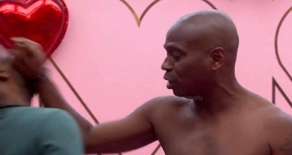 O reencontro entre Boneco e Edilson Capetinha antes da final do BBB 26