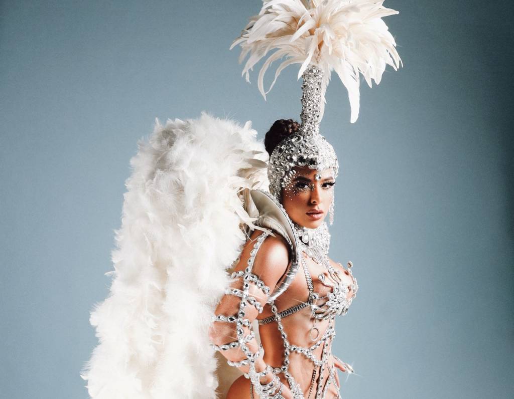 ‘Musa agro’ no Carnaval do Rio: fantasia com valor de carro importado