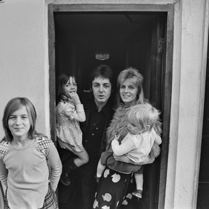 Documentário Paul McCartney: Man on the Run estreia hoje, 27, no Prime Video