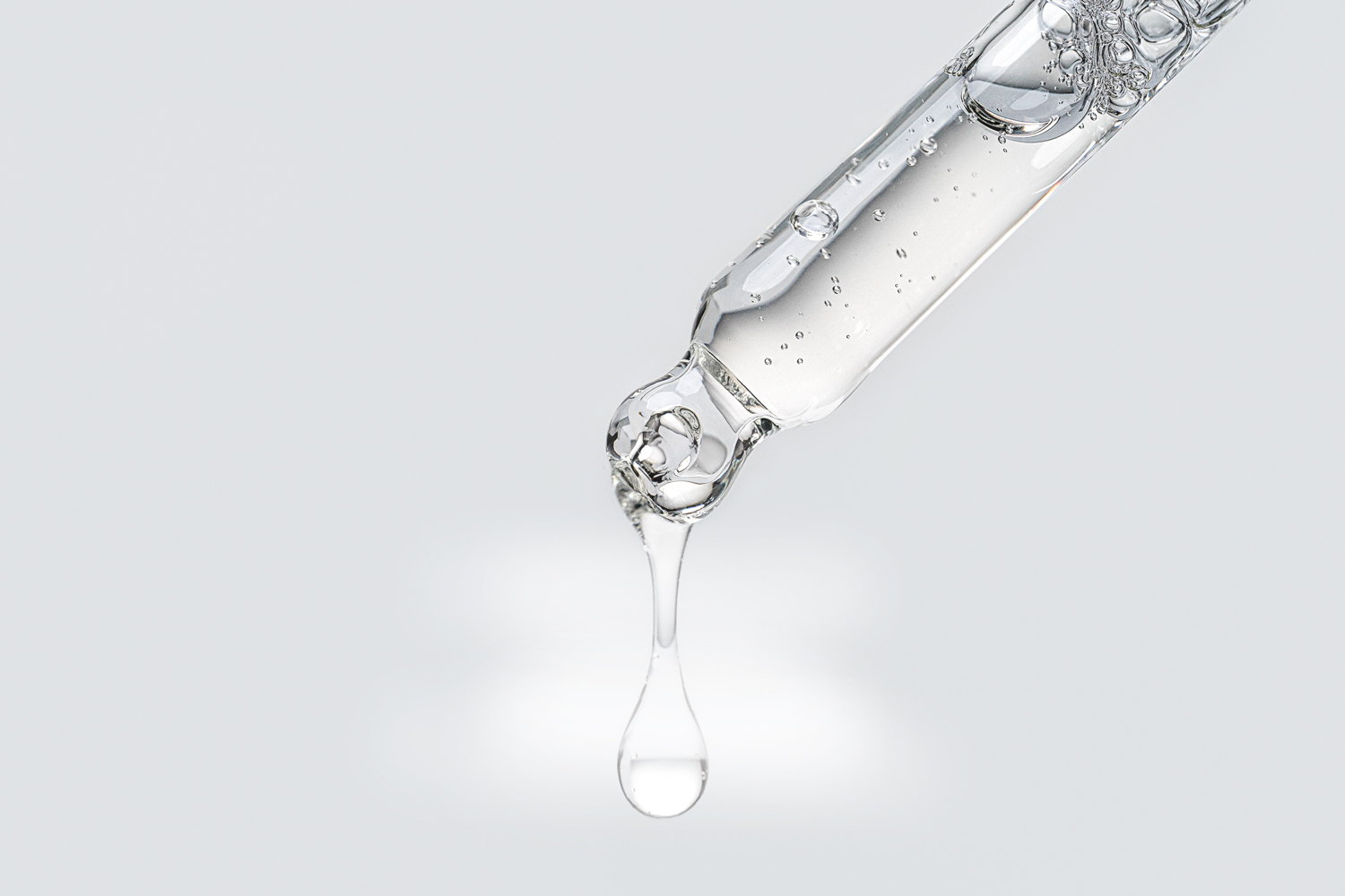 INGREDIENTE EM ALTA - O ativo em cremes e s&eacute;runs: promessa de pele vistosa