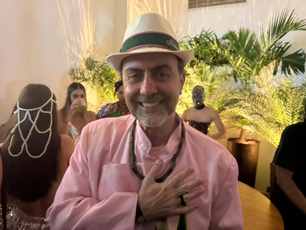 Marcelo Freixo: ‘Houve determinação para ministros não desfilarem na Niterói’