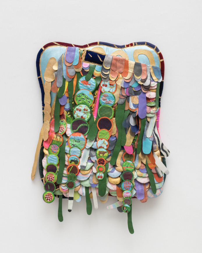 Leda Catunda, Paisagem, 2024, acr&iacute;lica e esmalte sobre tela, tecido e pl&aacute;stico. Cortesia Fortes D&rsquo;Aloia & Gabriel