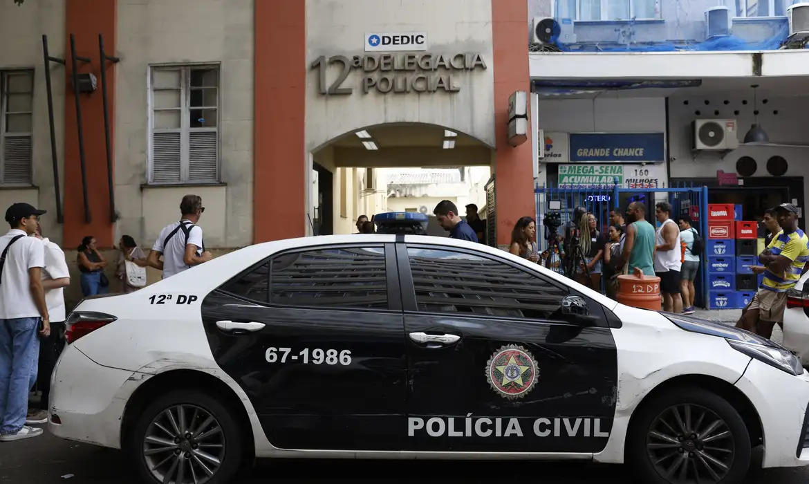 Justiça autoriza apreensão de adolescente acusado de estupro coletivo em Copacabana