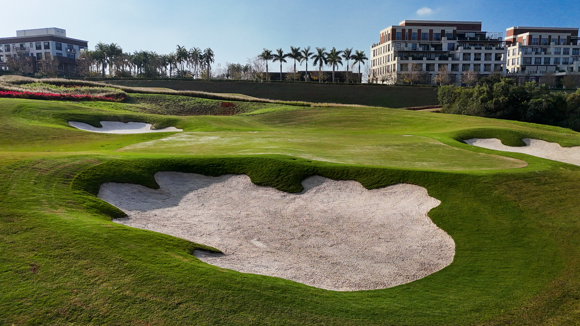 Campo de golfe no Boa Vista Village: ecossistema completo de servi&ccedil;os