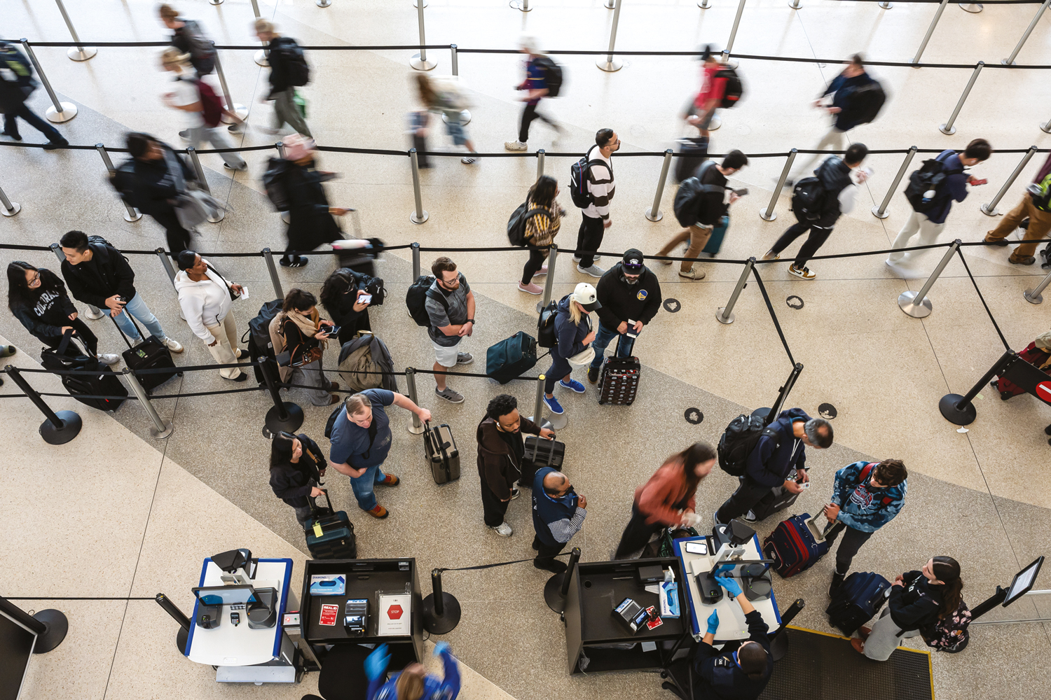 LINHAS DE CONTROLE&ensp;- Aeroportos no s&eacute;culo XXI: vers&atilde;o moderna da estrutura