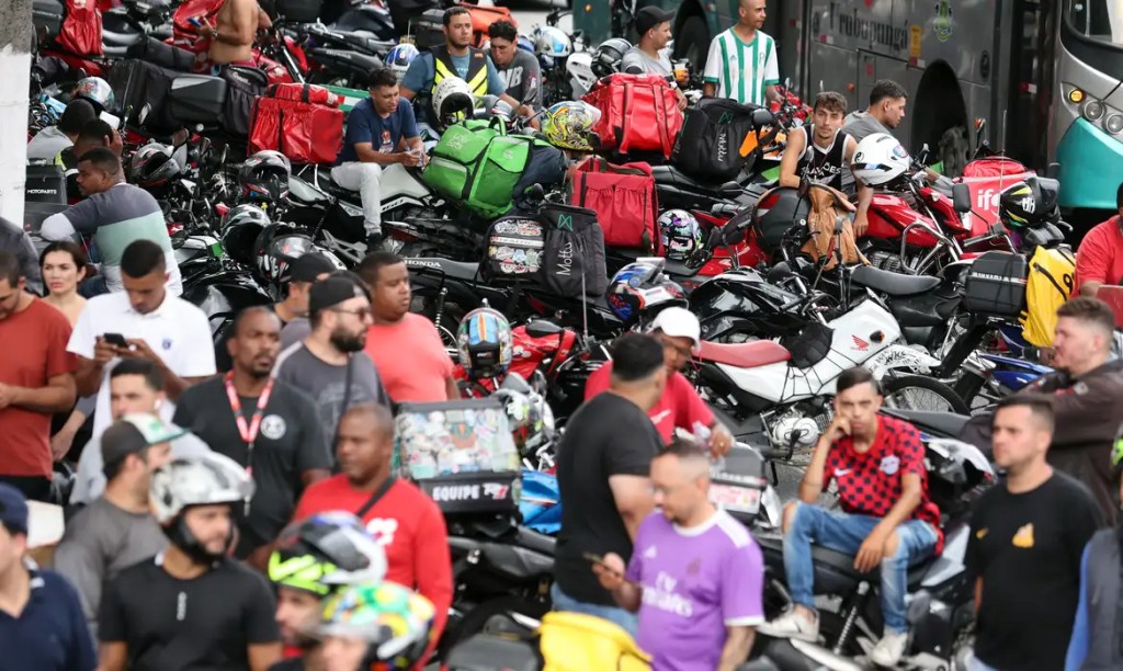 Precarização do trabalho no Brasil