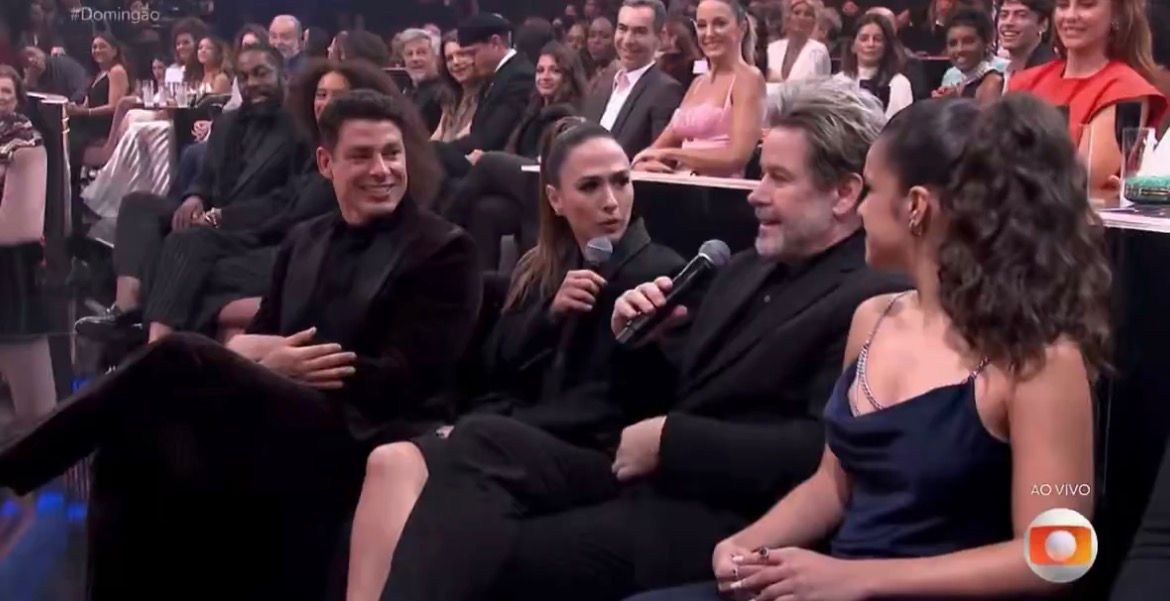 O climão de Tatá Werneck com Murilo Benício e Grazi no palco do Luciano Huck