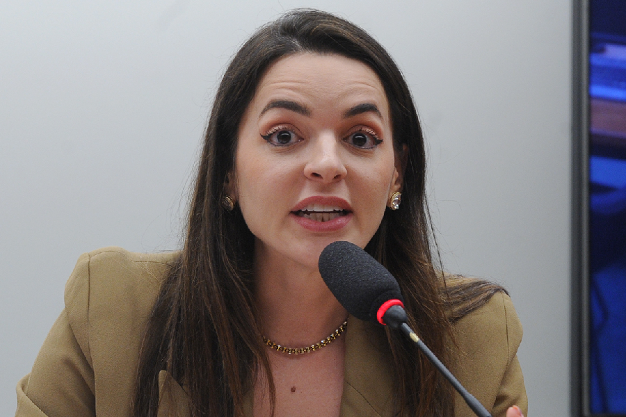 Rival de Helder, deputada mais votada do Pará vence no TSE e deixa MDB sob acusação de perseguição