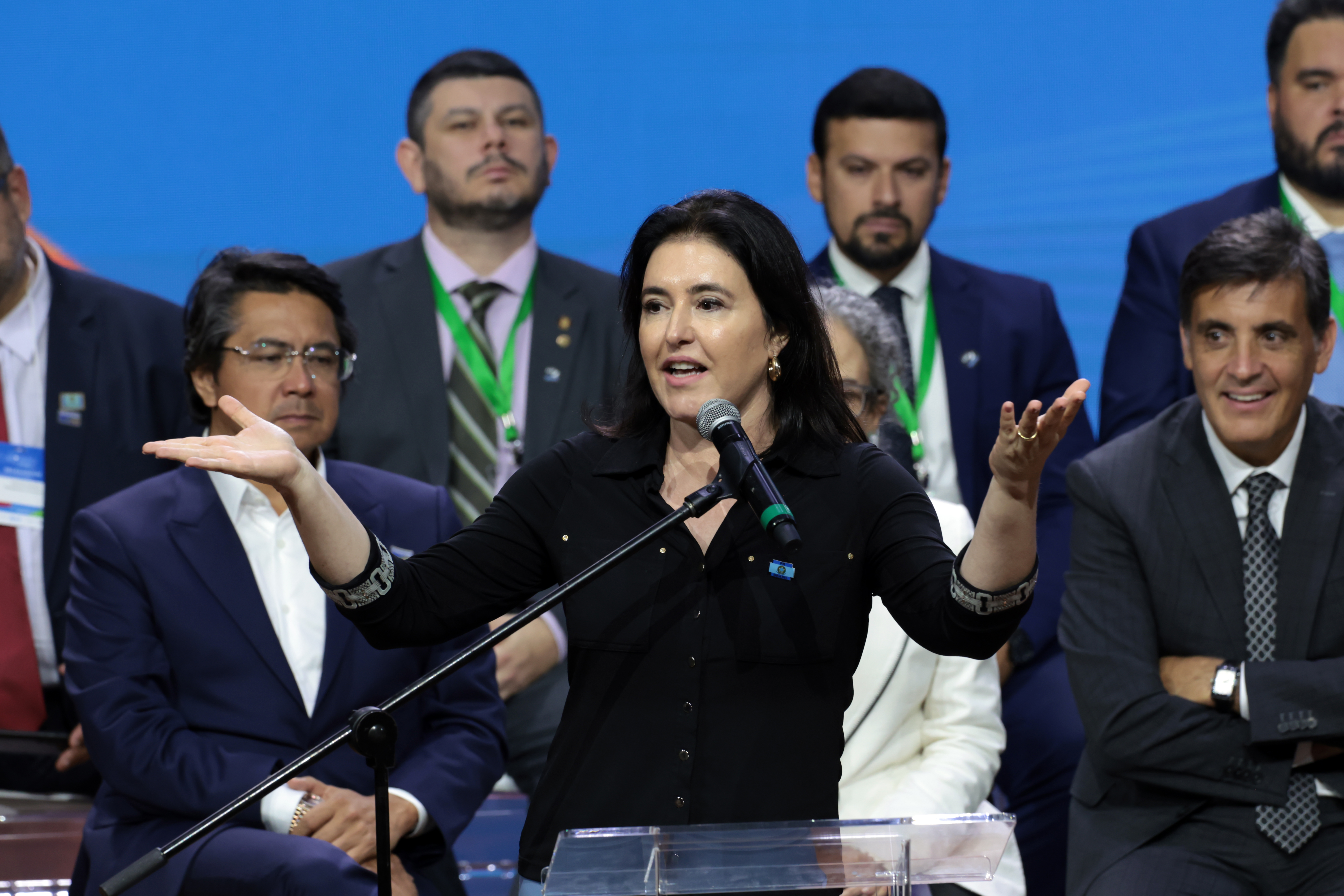 Desafiada por Lula, Tebet aceita se candidatar ao Senado em SP