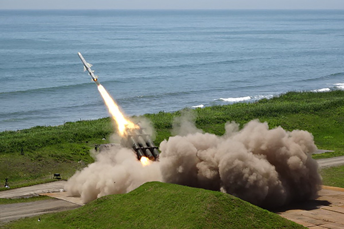 Japão se abre ao mercado global de armas com mudança histórica nas regras de exportação