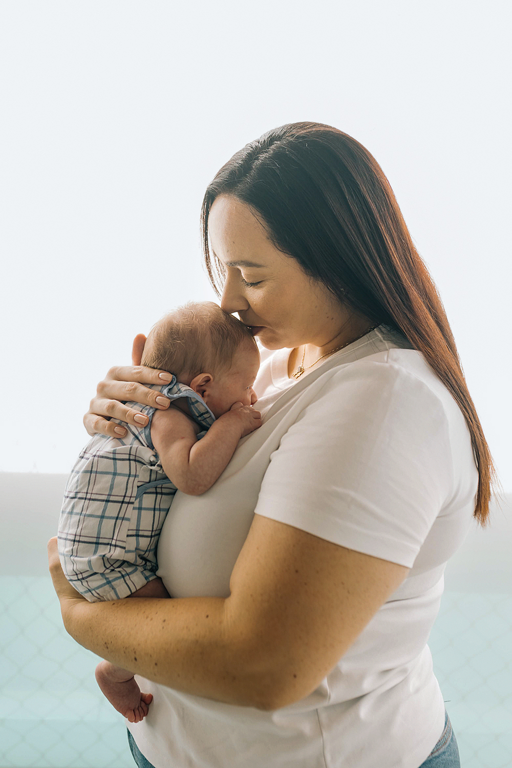 DESEJO REALIZADO - Suellen com Daniel, de 6 meses, o segundo filho que nasceu com a ajuda da fertiliza&ccedil;&atilde;o assistida: a nova t&eacute;cnica reduziu pela metade a jornada para conseguir engravidar, al&eacute;m de baratear o processo.