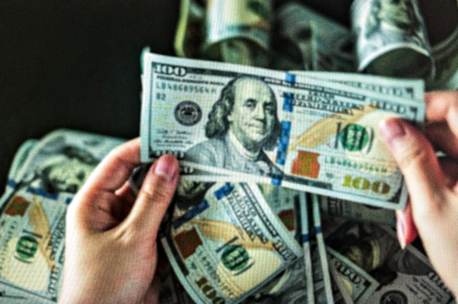 D&oacute;lar: os ETFs que investem em ativos americanos procuram neutralizar o efeito do c&acirc;mbio