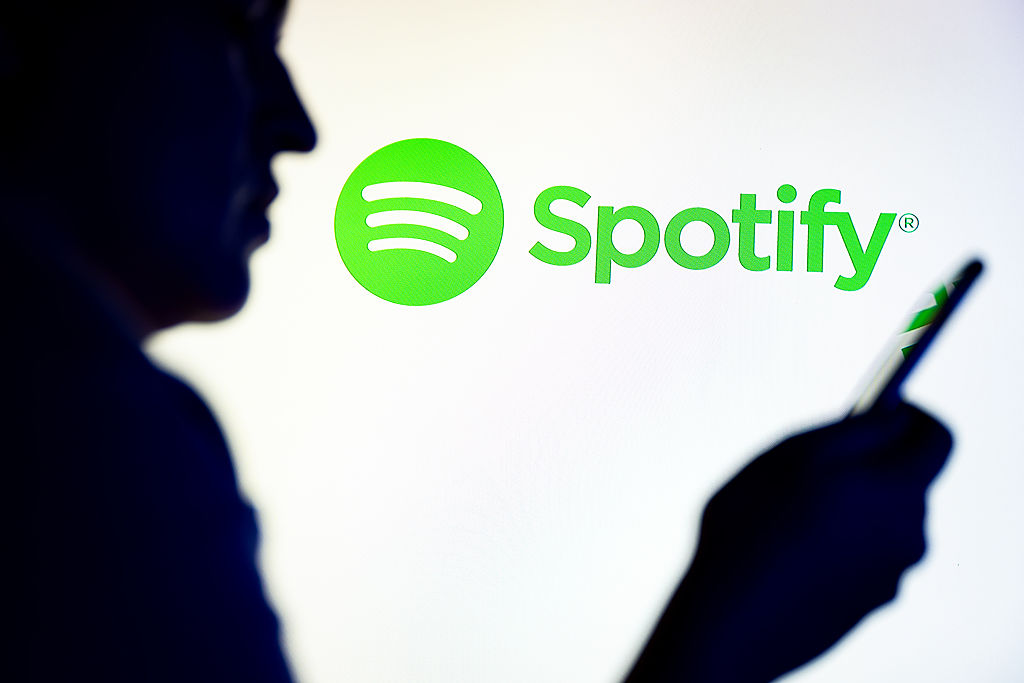 Spotify lança função para diferenciar artistas humanos de conteúdo feito por IA