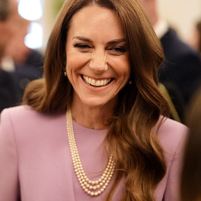Como Kate Middleton transforma memória em imagem de poder?