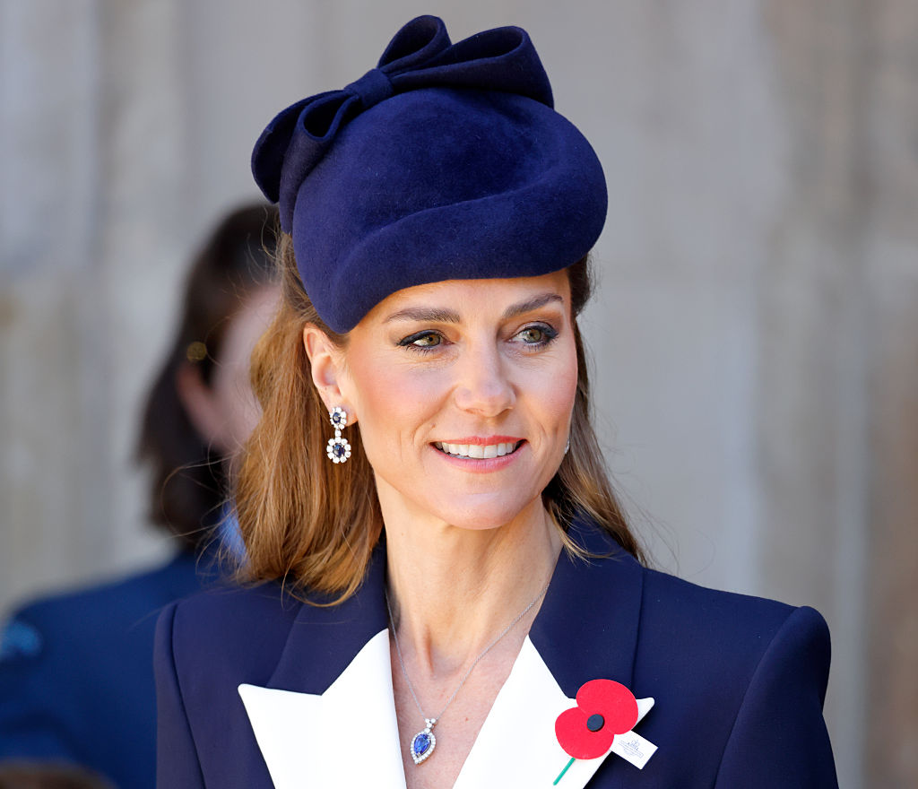 Como Kate Middleton marcou seu lugar como futura rainha pela moda?