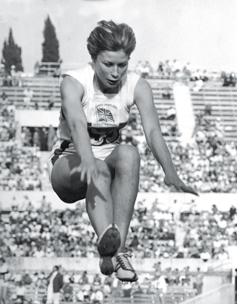 P&Oacute;DIO -&ensp;Mary Rand: tr&ecirc;s medalhas nos Jogos de T&oacute;quio, em 1964