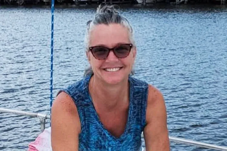 Turista desaparece no mar após cair de barco durante mau tempo nas Bahamas