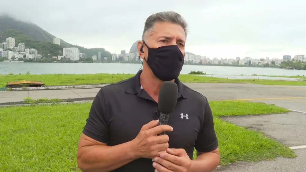 Quem é o piloto que fez pouso de emergência bem-sucedido na Barra da Tijuca