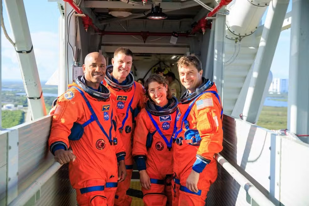 O que há em comum entre os quatro astronautas na missão Artemis II à Lua