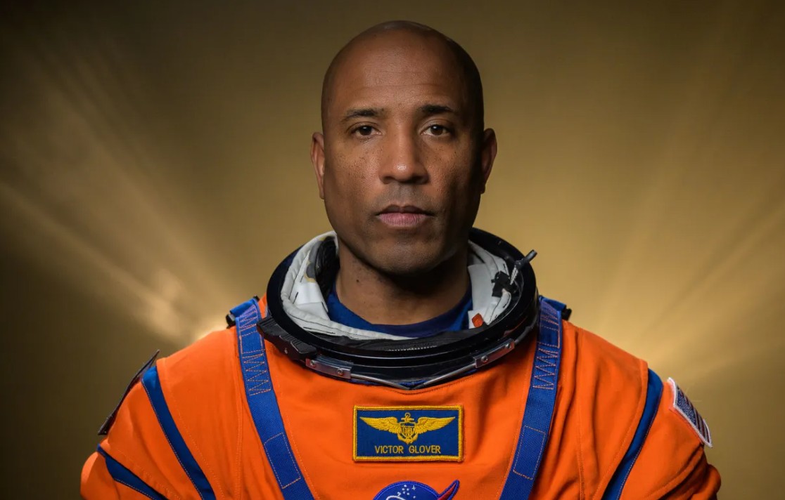 Victor Glover, comandante da Artemis II: ‘pilotar uma bola de fogo’