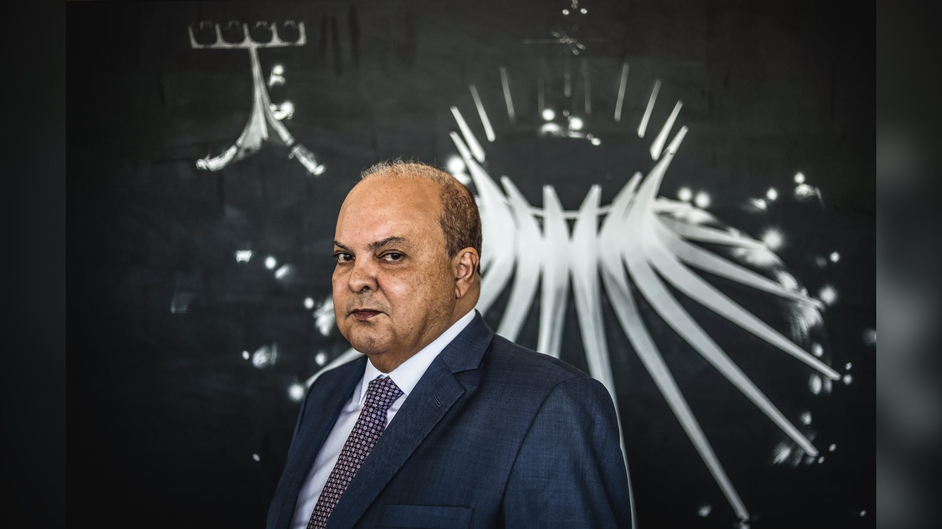 Ministro da Fazenda prevê prisão de Ibaneis Rocha por fraudes do BRB com o Master