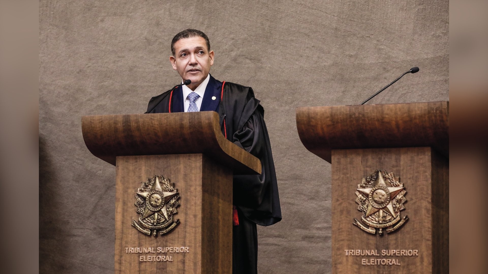 Nunes Marques acumula desafios no TSE em cenário eleitoral que promete turbulências