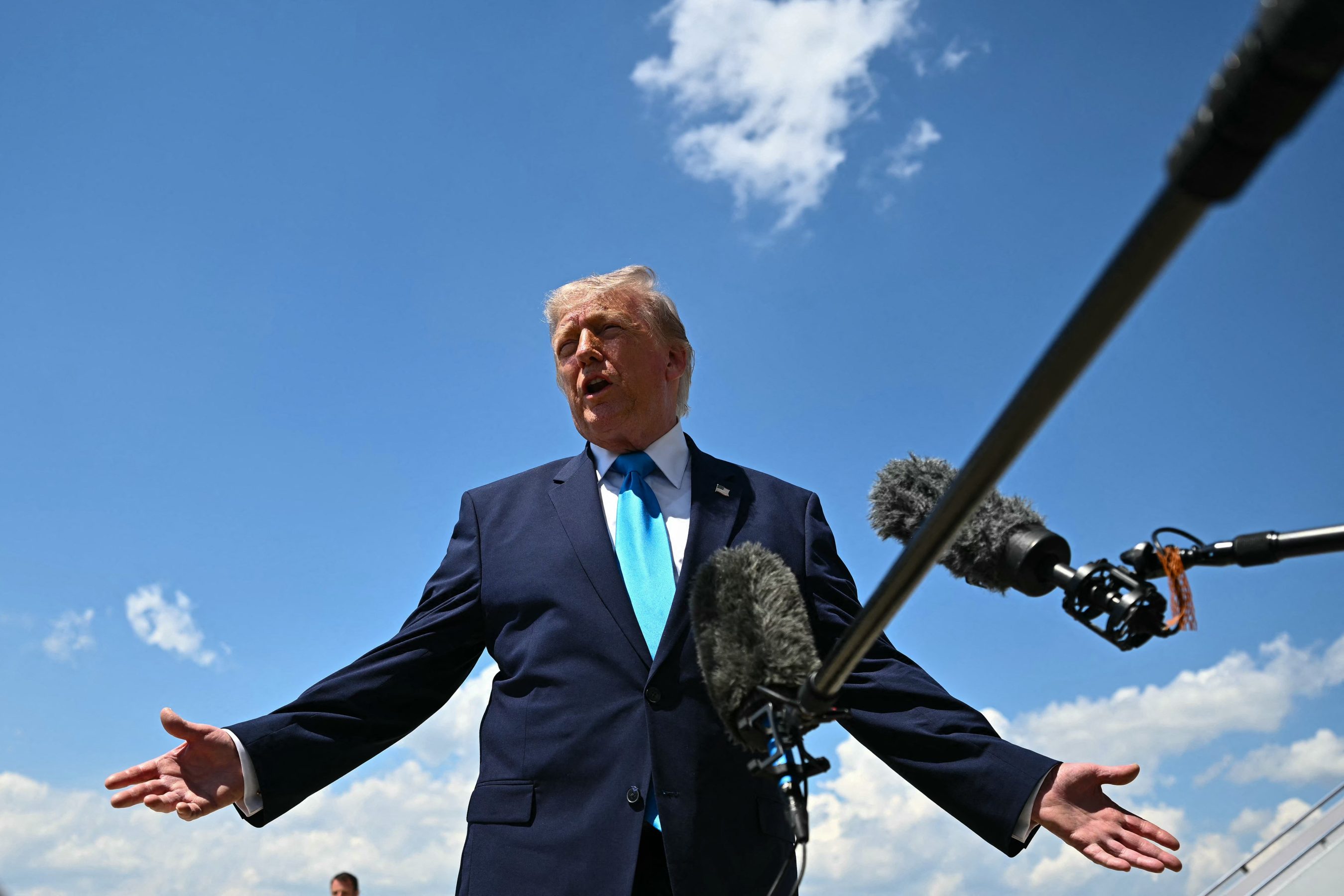 Otan tenta decifrar movimento ‘confuso’ de Trump com soldados dos EUA na Europa