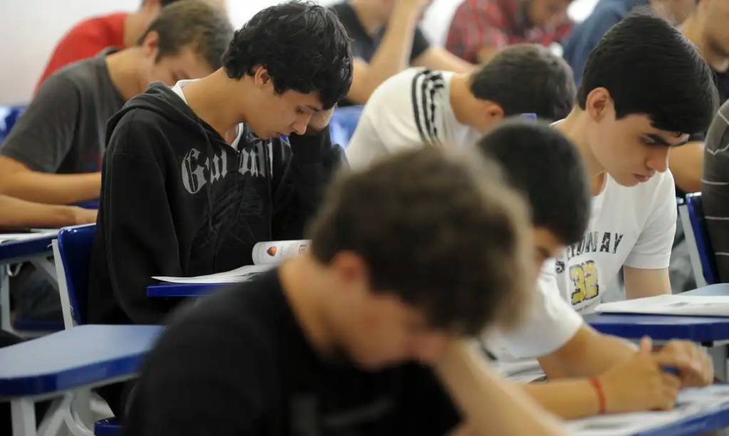 Estudantes _educação