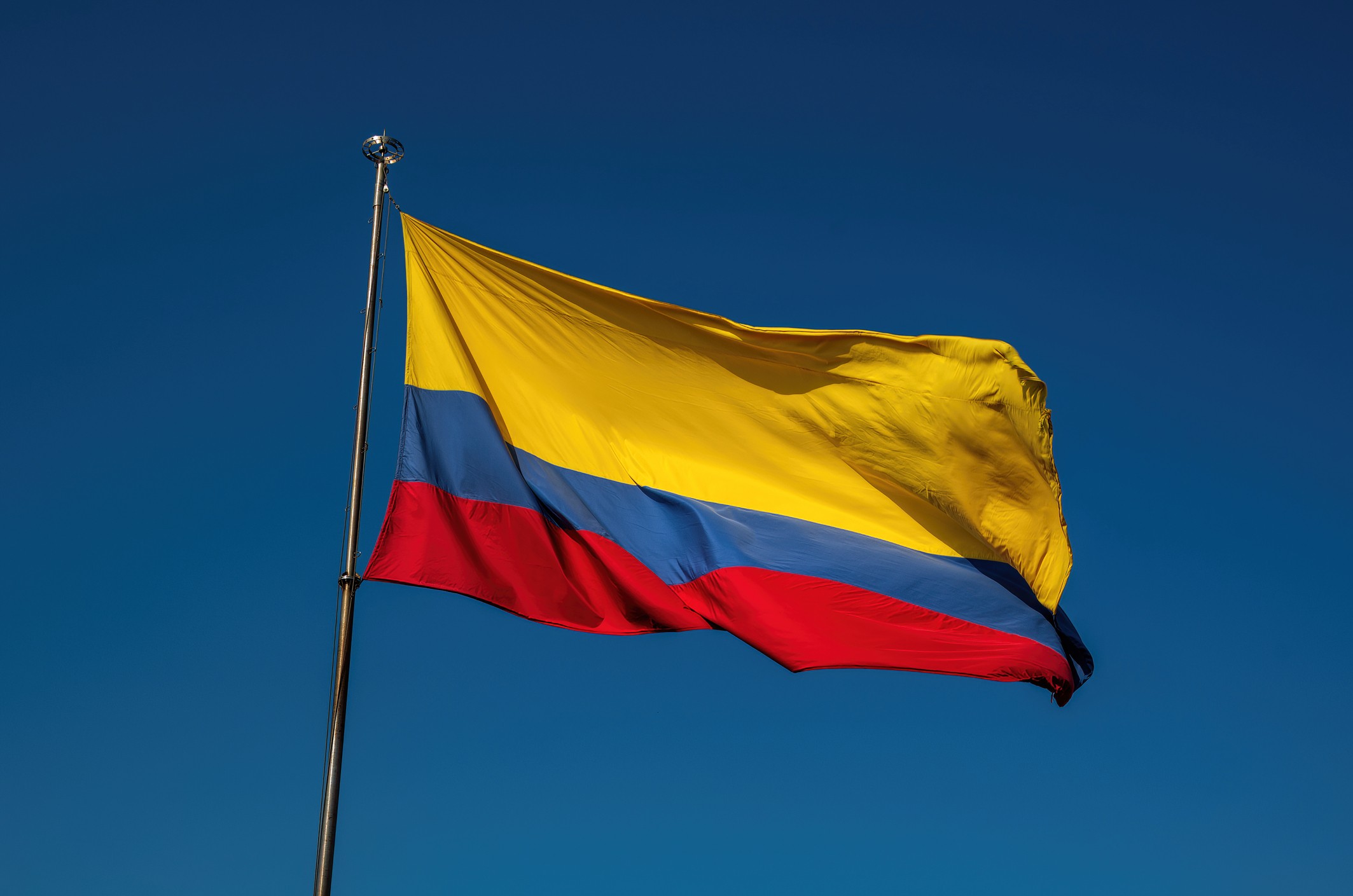 Colômbia acusa Equador de interferência eleitoral após anúncio sobre tarifas