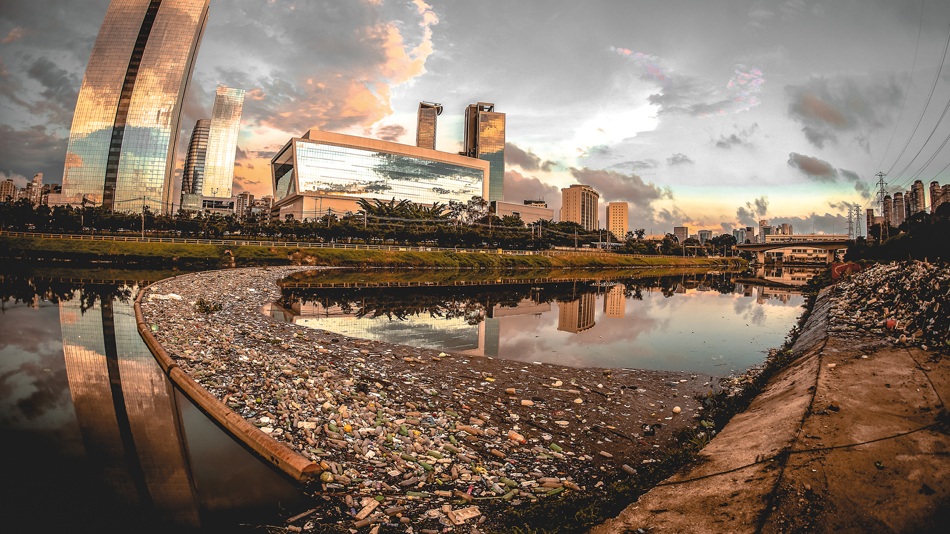 O lamentável retrocesso no projeto de despoluição do Rio Pinheiros, em São Paulo
